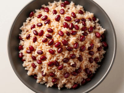 赤飯(せきはん)(Sekihan (Red Bean Rice))